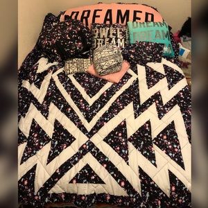 ❌SOLD Rare VS Pink Galaxy Queen bed set bedding